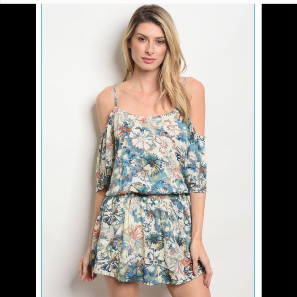 Honey Belle dress with shorts at lining.   Straps. - Picture 2 of 8